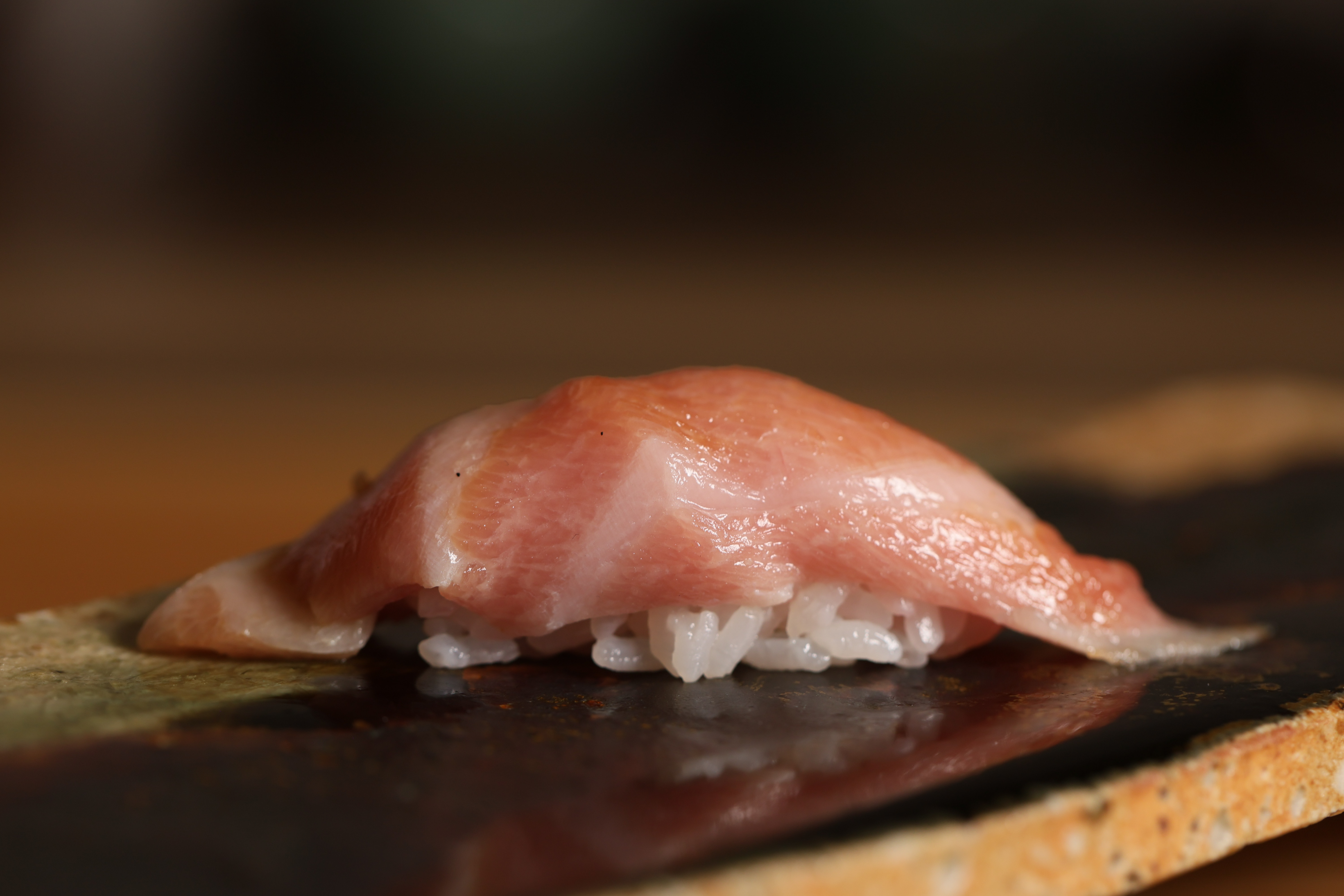 札幌の鮨「すすきの鮨 一二三」 스시 근처(Sushi Near Me): 스시 히후미 – 스스키노역 바로 근처, 삿포로