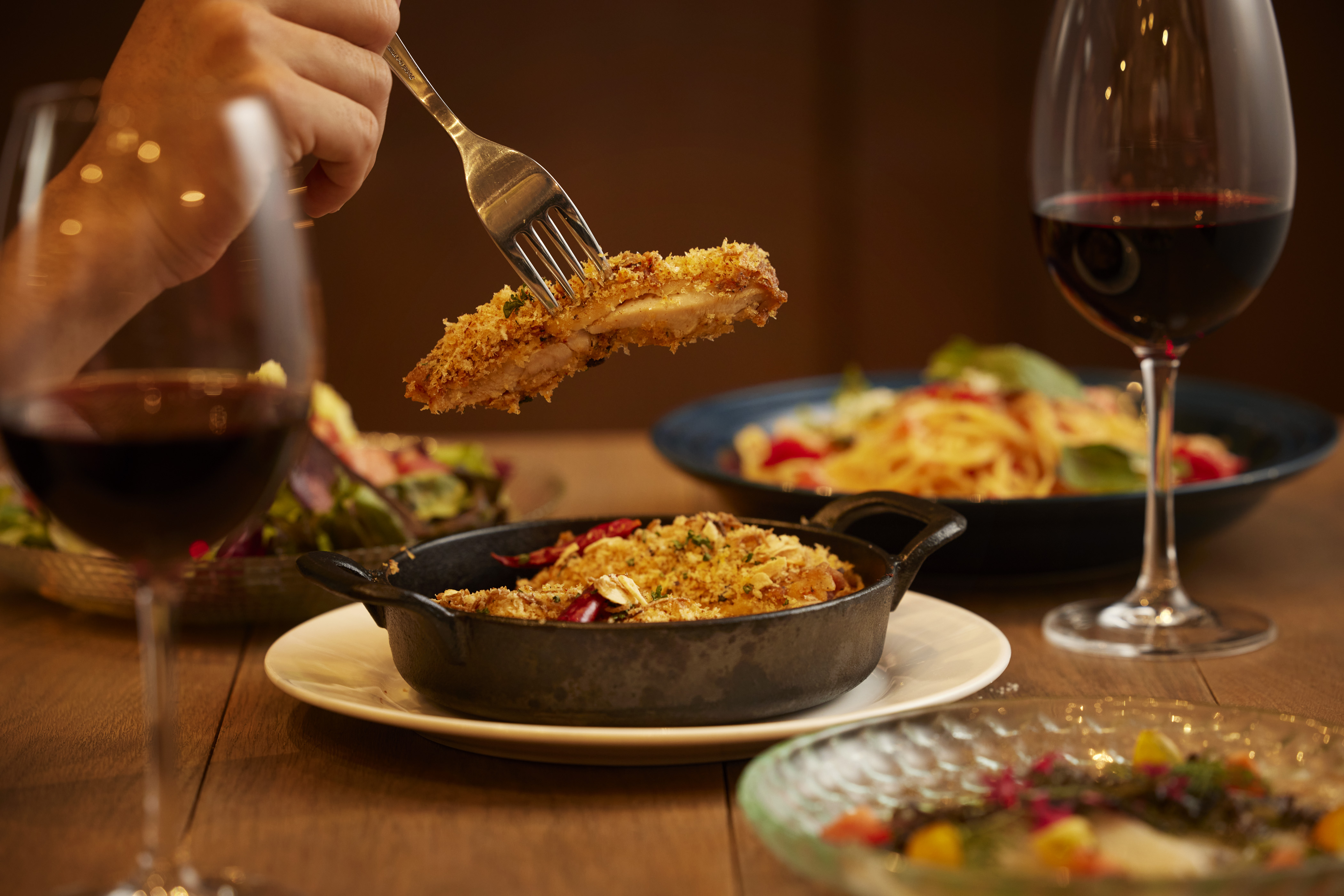 デートや会食にも