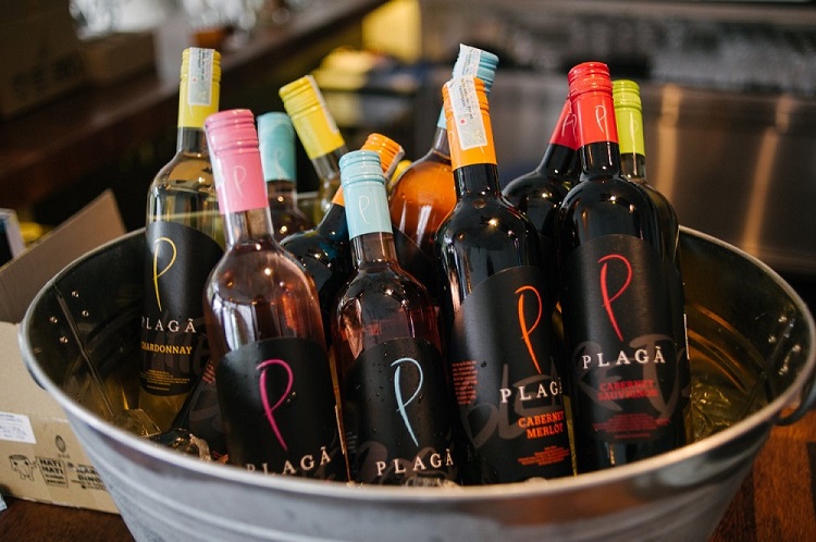 plaga-wine-2.jpg