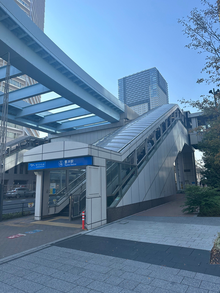 豊洲駅エスカレーター